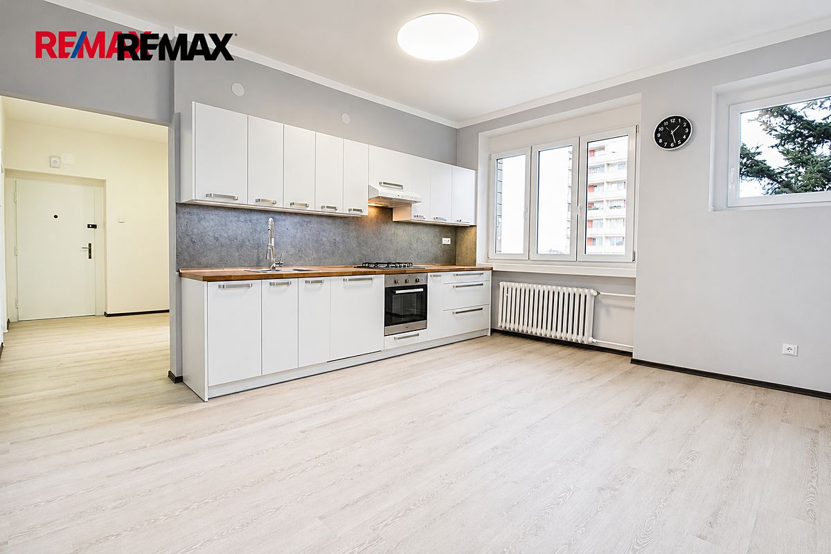 Pronájem bytu 3+kk 81 m²
